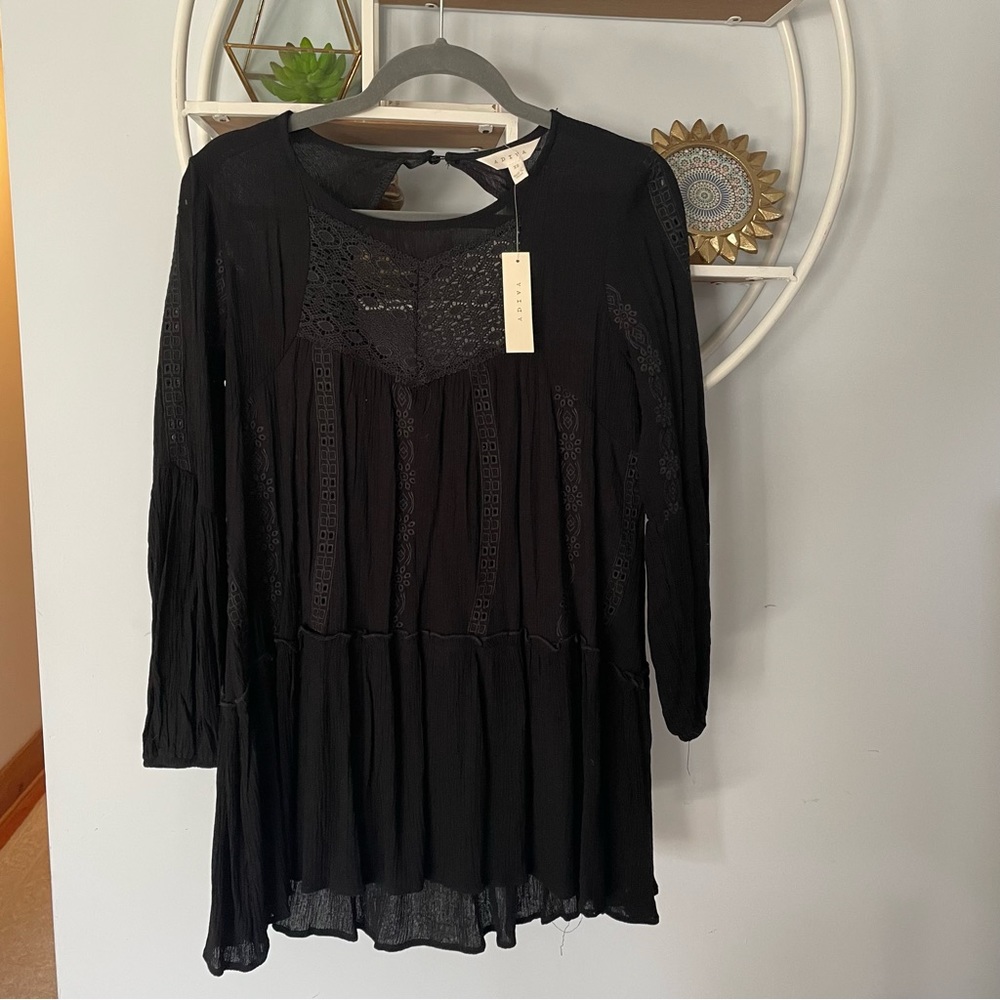 Adiva Women's XS Extra Small Boho Peasant Oversized Black Shirt NWT
